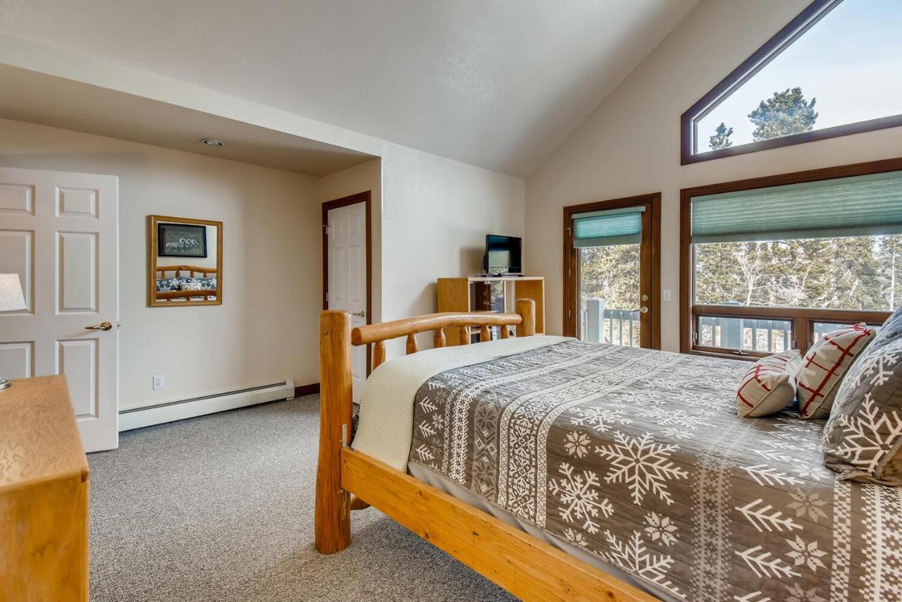 Pinecreek #F - 3 Bedroom - Close To Town - Shuttle To Slopes - Pool And Hot Tub Access Breckenridge Esterno foto